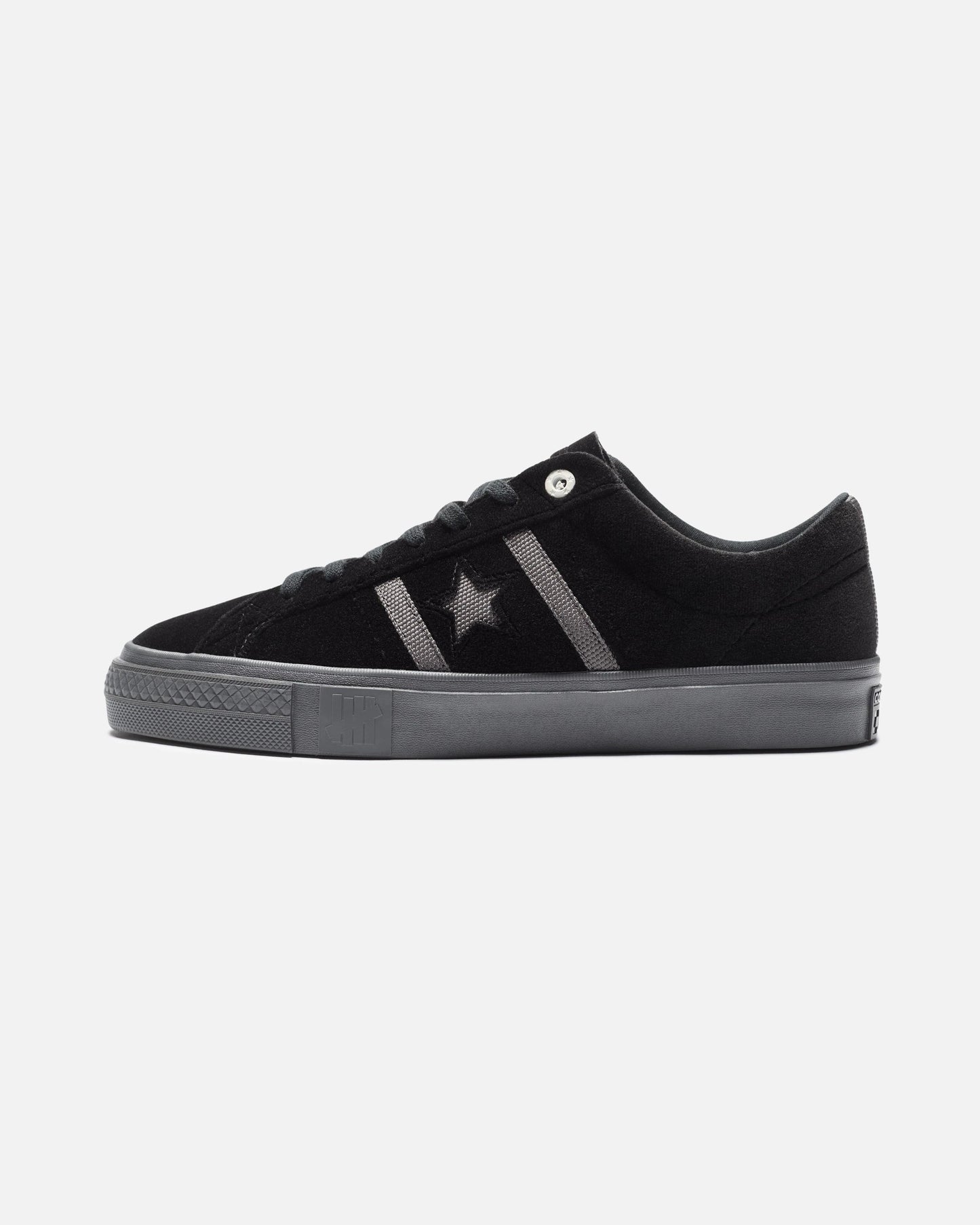 UNDEFEATED x Converse One Star Academy Pro Ox - Black — view 2 of 6