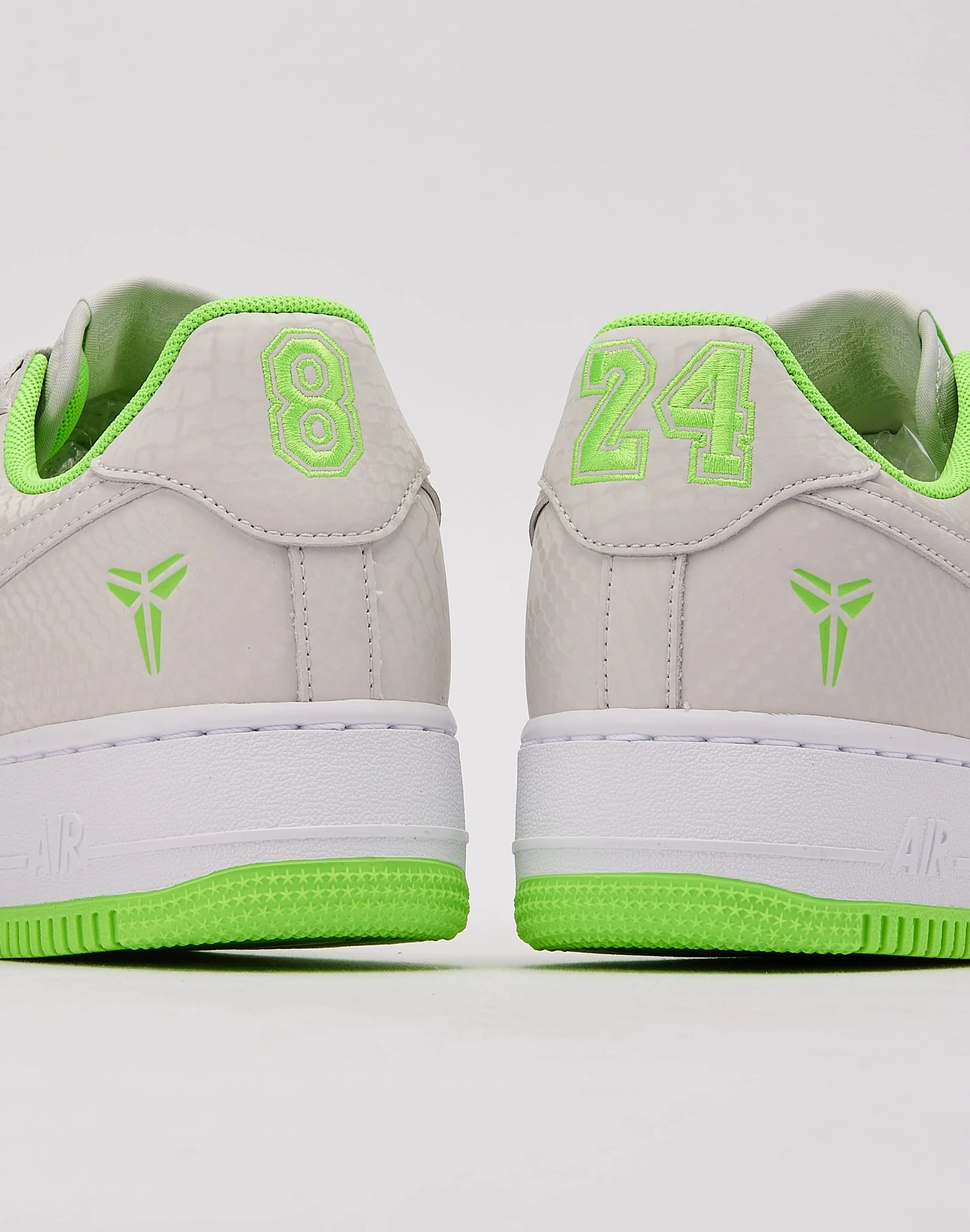 Nike Kobe Bryant Air Force 1 Low 'Electric Green' — view 5 of 6