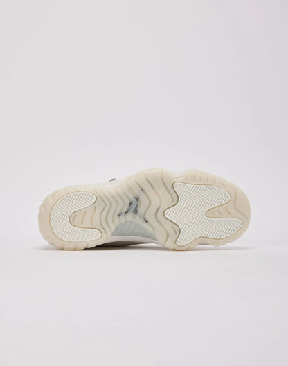 Jordan Air Jordan 11 Retro 'Pearl' — view 4 of 6