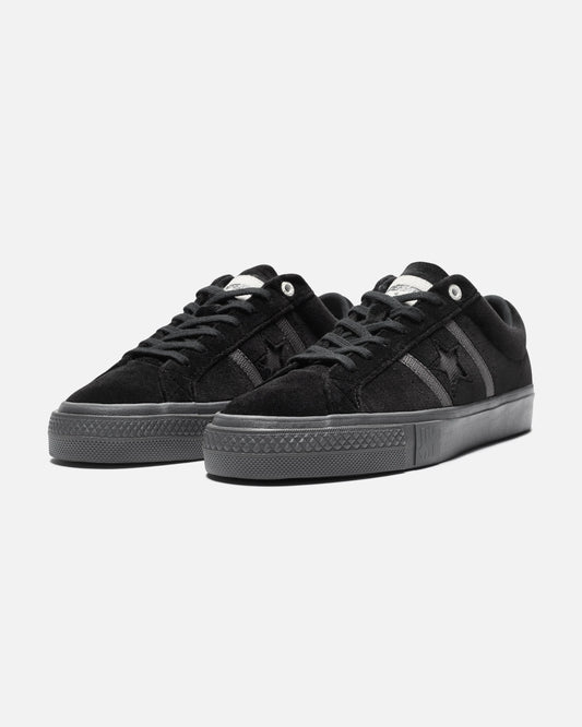 UNDEFEATED x Converse One Star Academy Pro Ox - Black — view 1 of 6