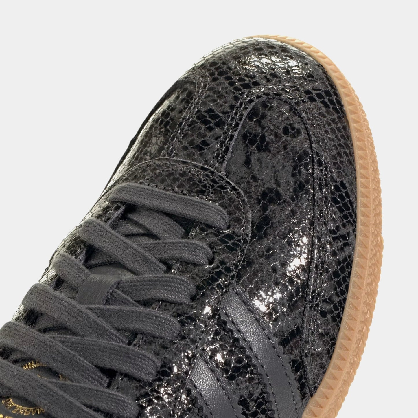 Samba OG Faux Snakeskin Womens Lifestyle Shoes (Black/Gum) — view 3 of 4
