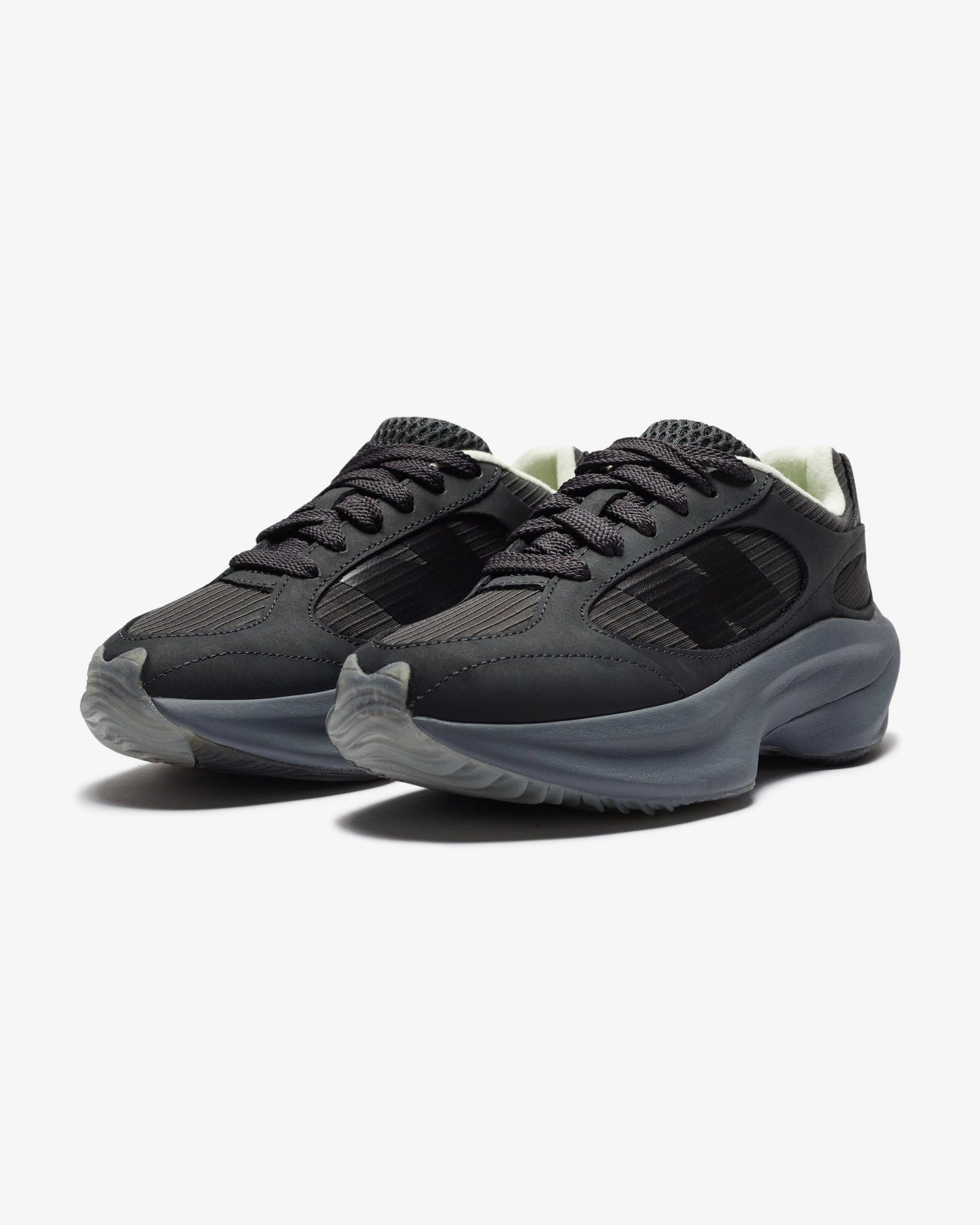 New Balance Warped Runner - Grey — view 1 of 4
