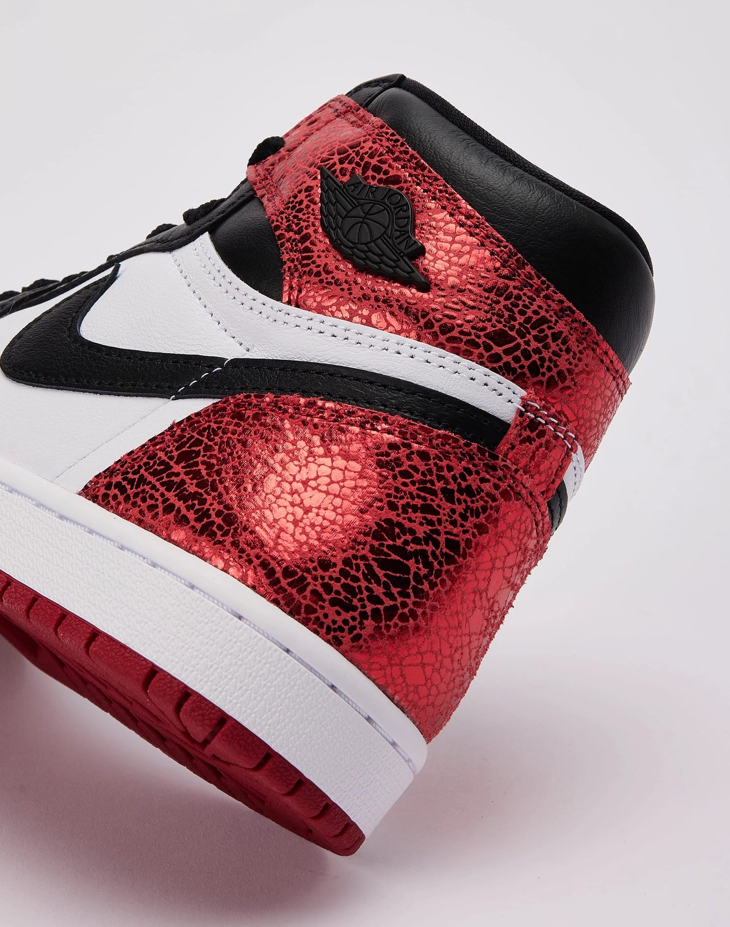Jordan Air Jordan 1 Retro High OG 'Ruby' — view 5 of 6