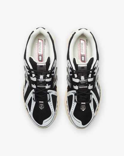 New Balance 1906R - White/ Black — view 4 of 5