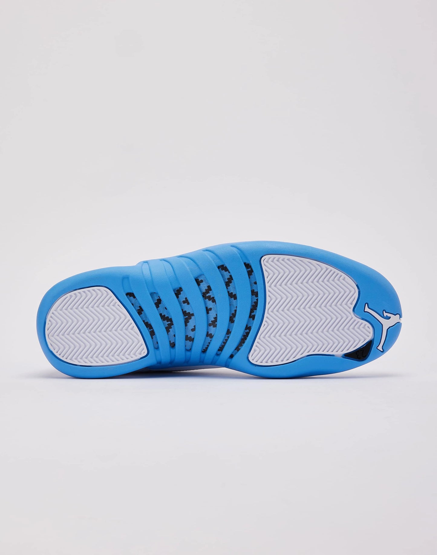 Jordan Air Jordan 12 Retro 'White and University Blue' — view 4 of 6