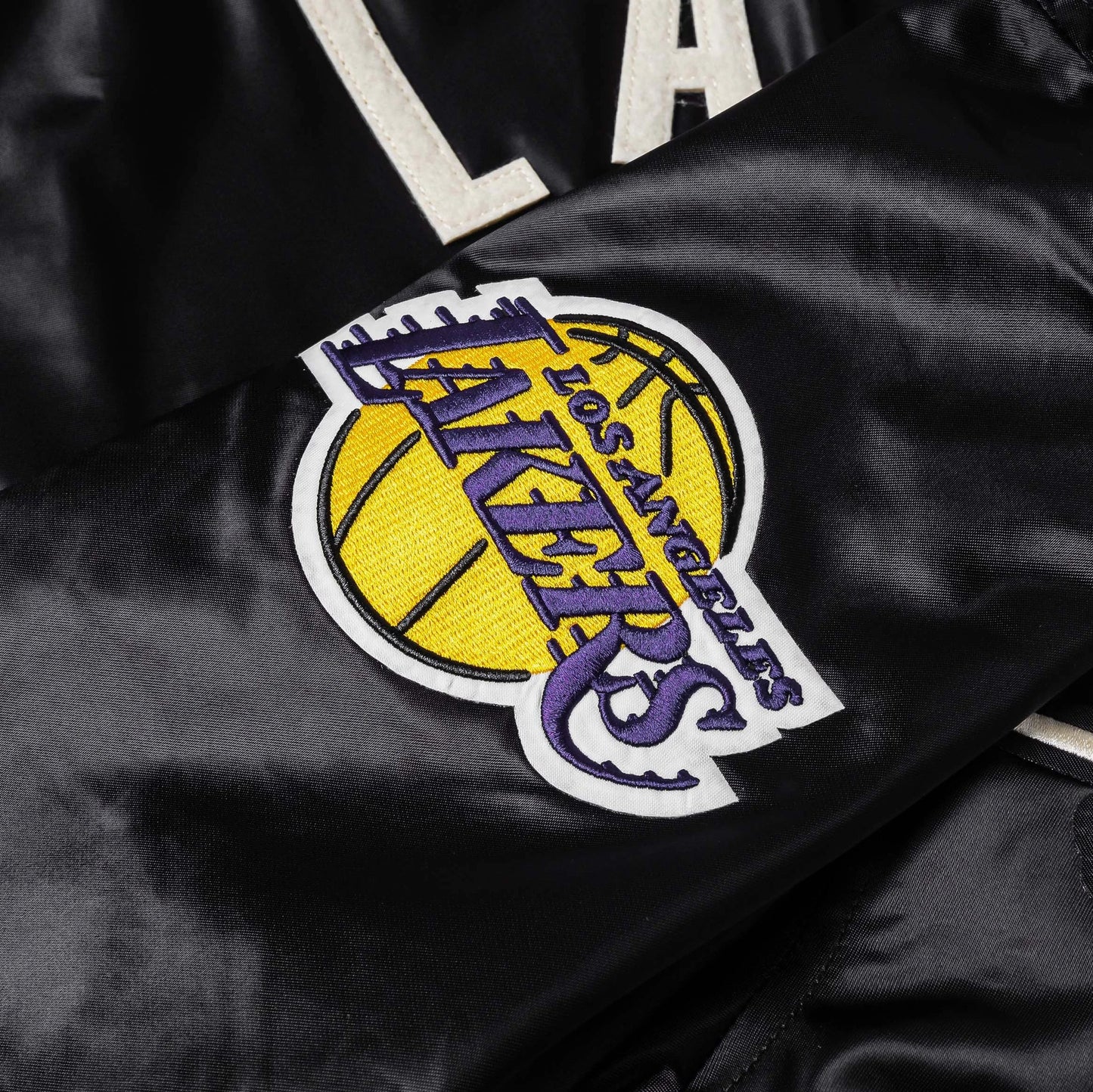 Los Angeles Lakers Original Satin Mens Jacket (Black/White) — view 4 of 4