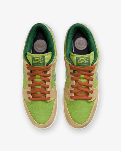 Nike SB Dunk Low Pro - Sesame/ Metallicsilver/ Pear — view 4 of 5