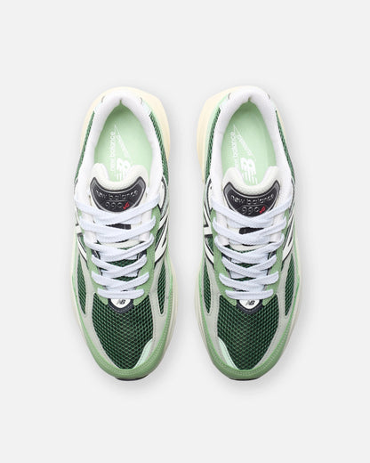 NEW BALANCE 'MADE IN USA' 990v6 - AVOCADO — view 4 of 4