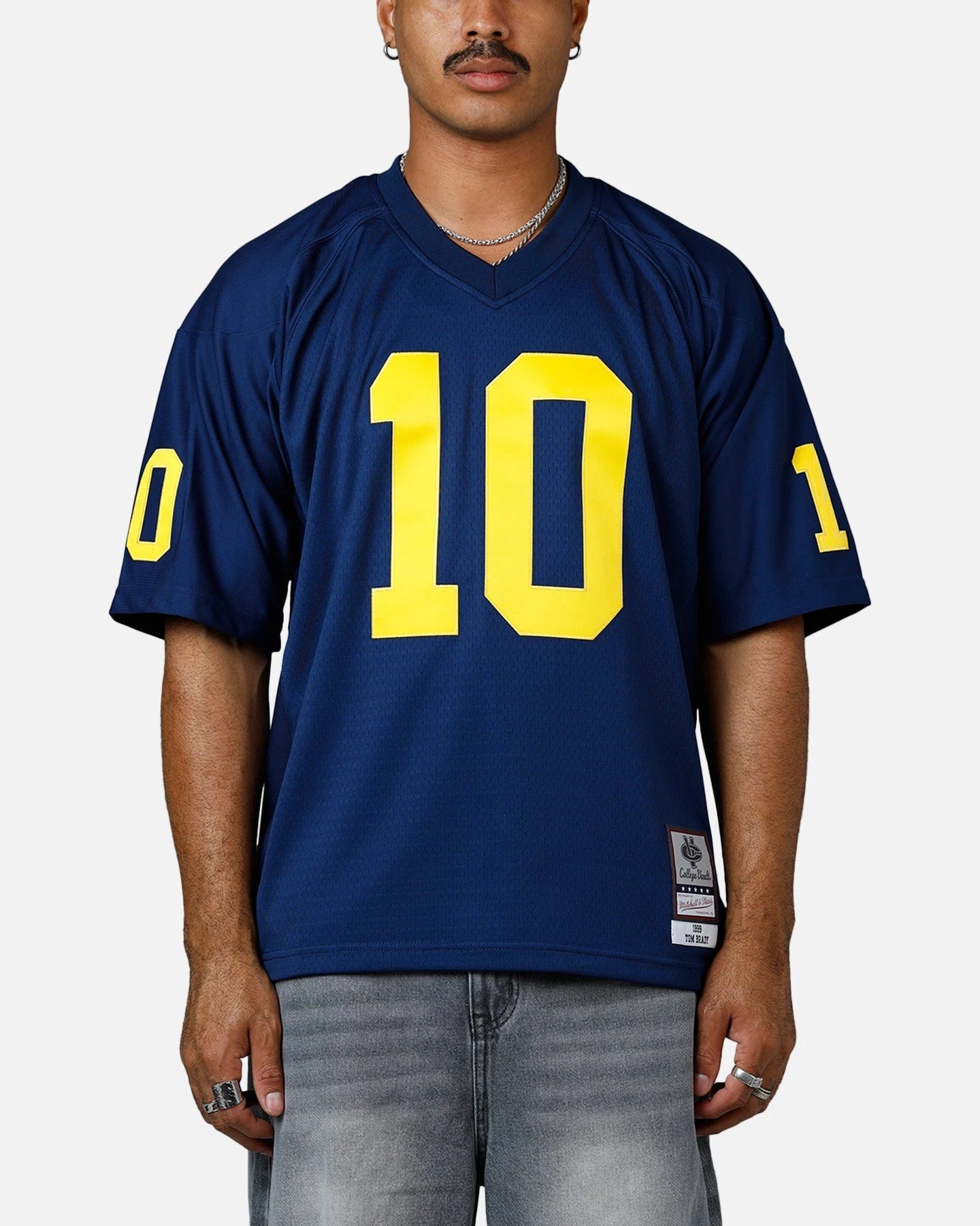 Mitchell & Ness University Of Michigan Wolverines Tom Brady #10 1999 Home Jersey Navy — view 2 of 6