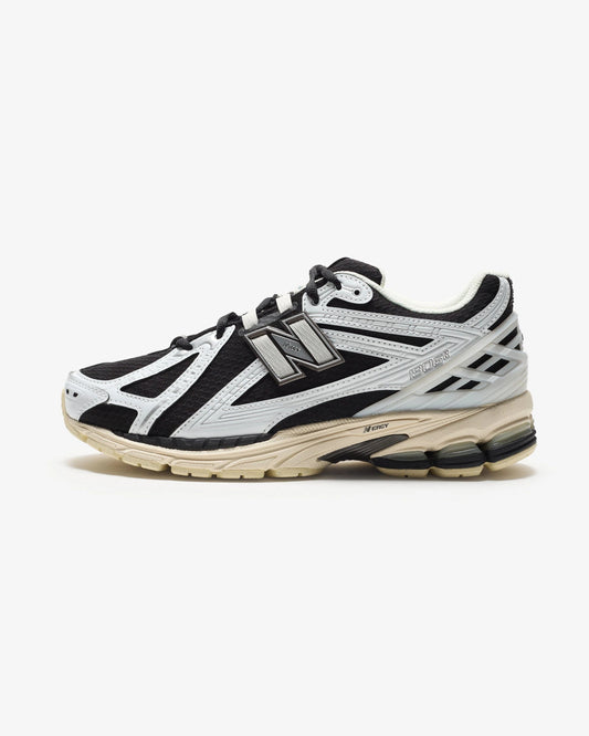 New Balance 1906R - White/ Black — view 2 of 5