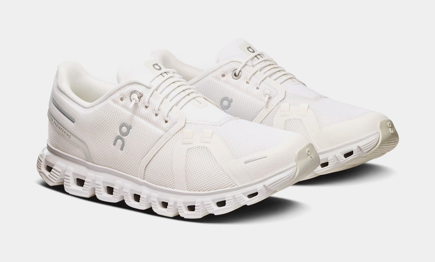 Cloud 6 Womens Running Shoes (White/White) — view 3 of 3