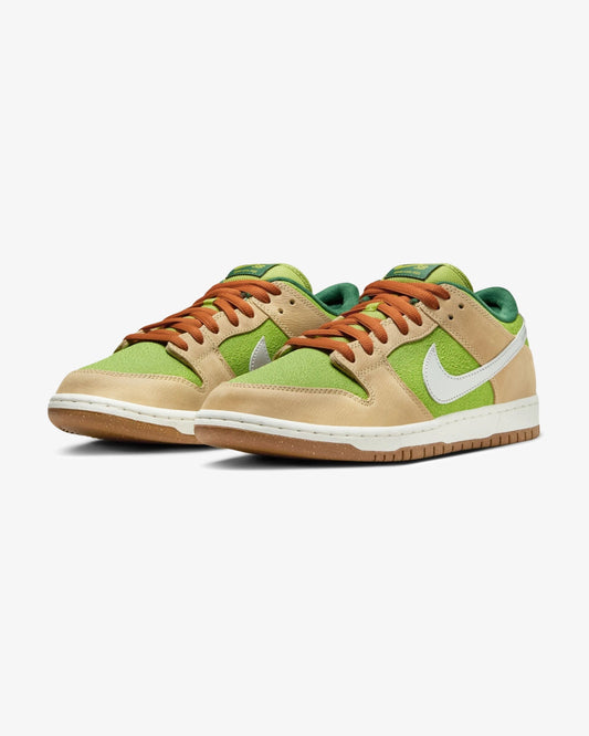 Nike SB Dunk Low Pro - Sesame/ Metallicsilver/ Pear — view 1 of 5
