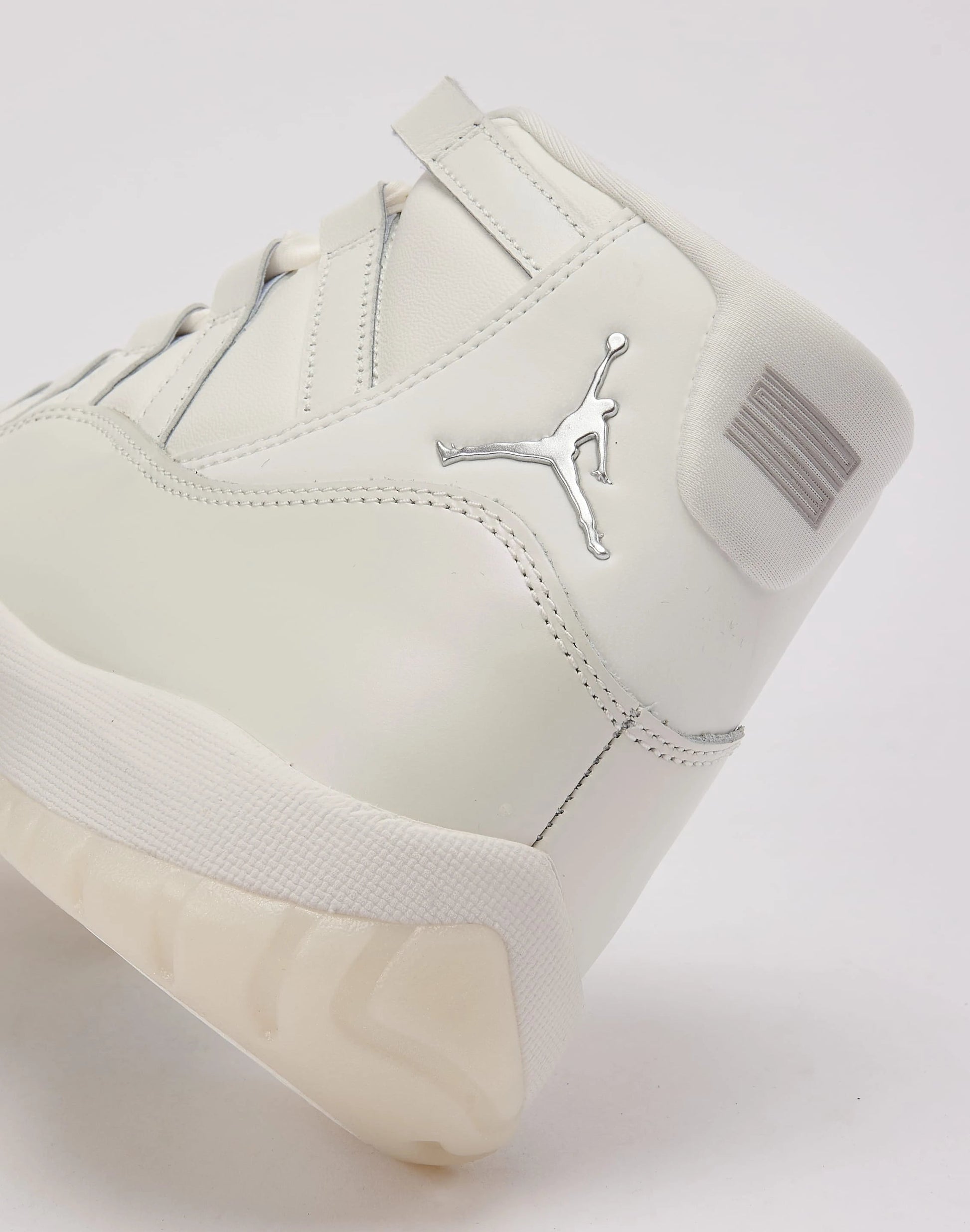 Jordan Air Jordan 11 Retro 'Pearl' — view 5 of 6