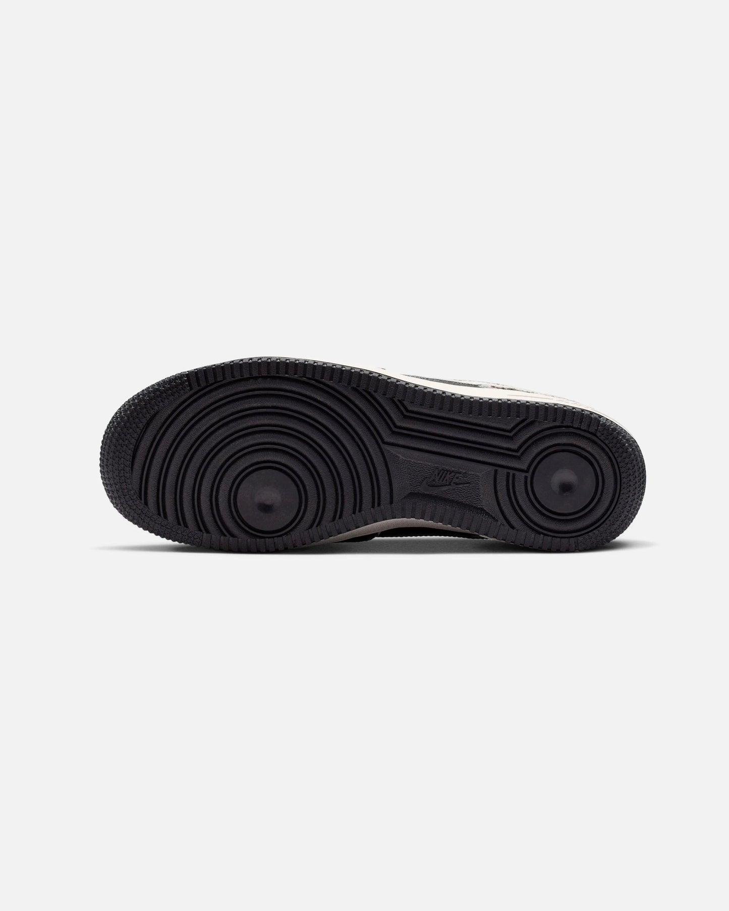 Nike WMNS Air Force 1 '07 - Black / Phantom — view 5 of 6