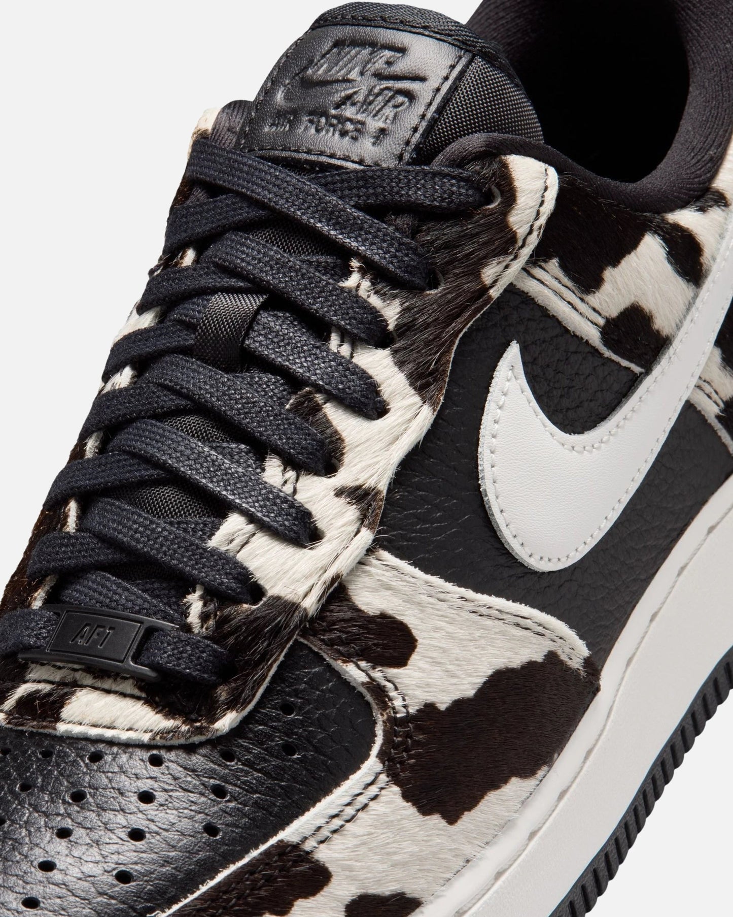 Nike WMNS Air Force 1 '07 - Black / Phantom — view 6 of 6