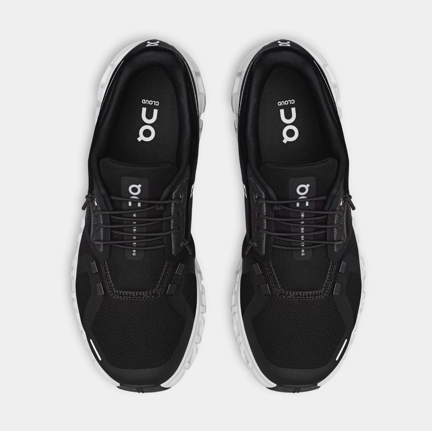 Cloud 6 Womens Running Shoes (Black/White) — view 1 of 4