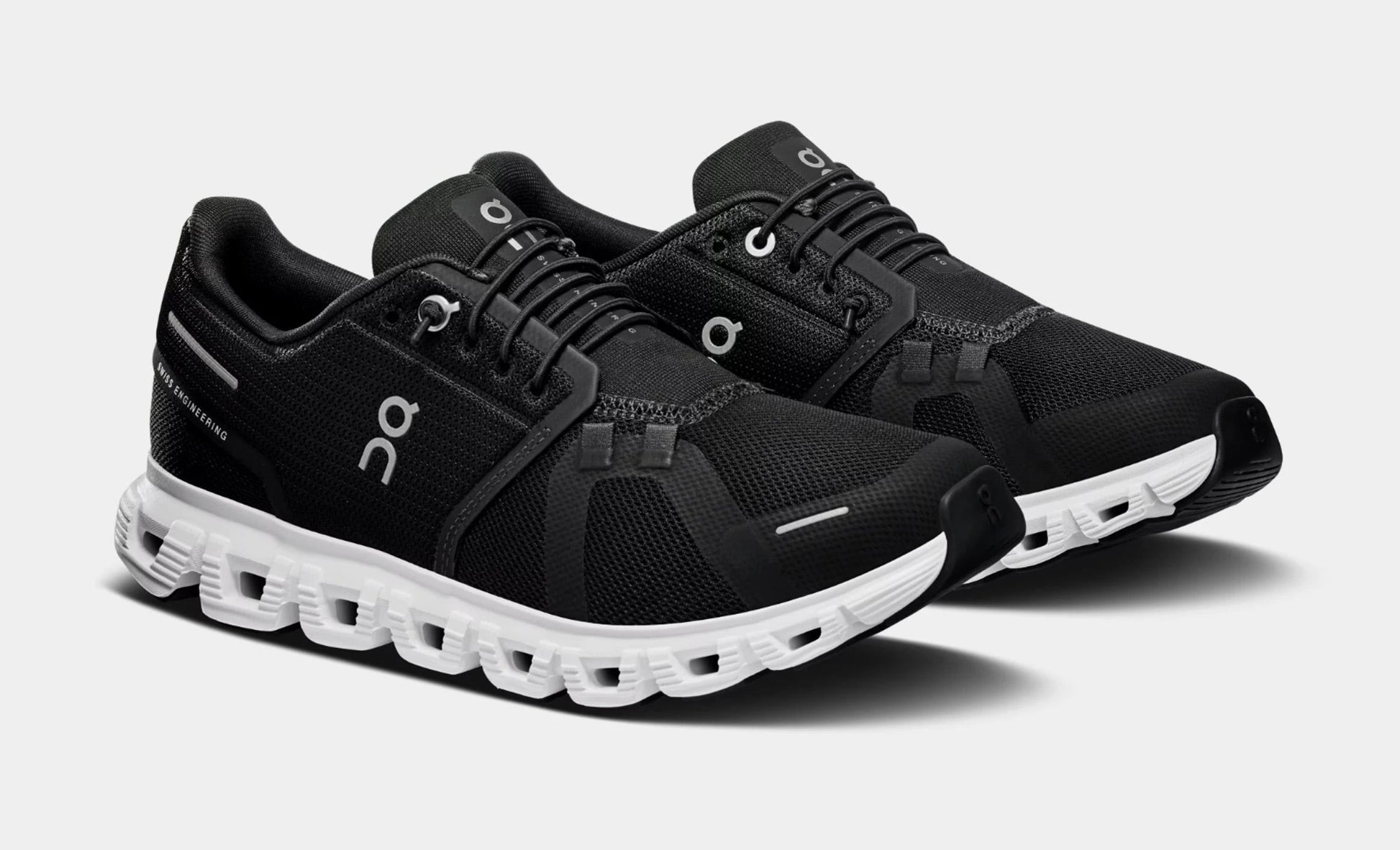 Cloud 6 Womens Running Shoes (Black/White) — view 4 of 4