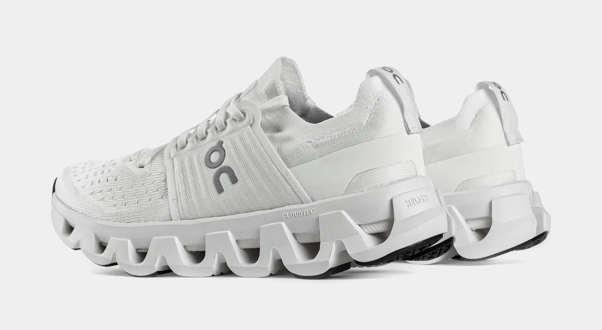 Cloudswift 4 Womens Running Shoes (White/White) — view 5 of 6
