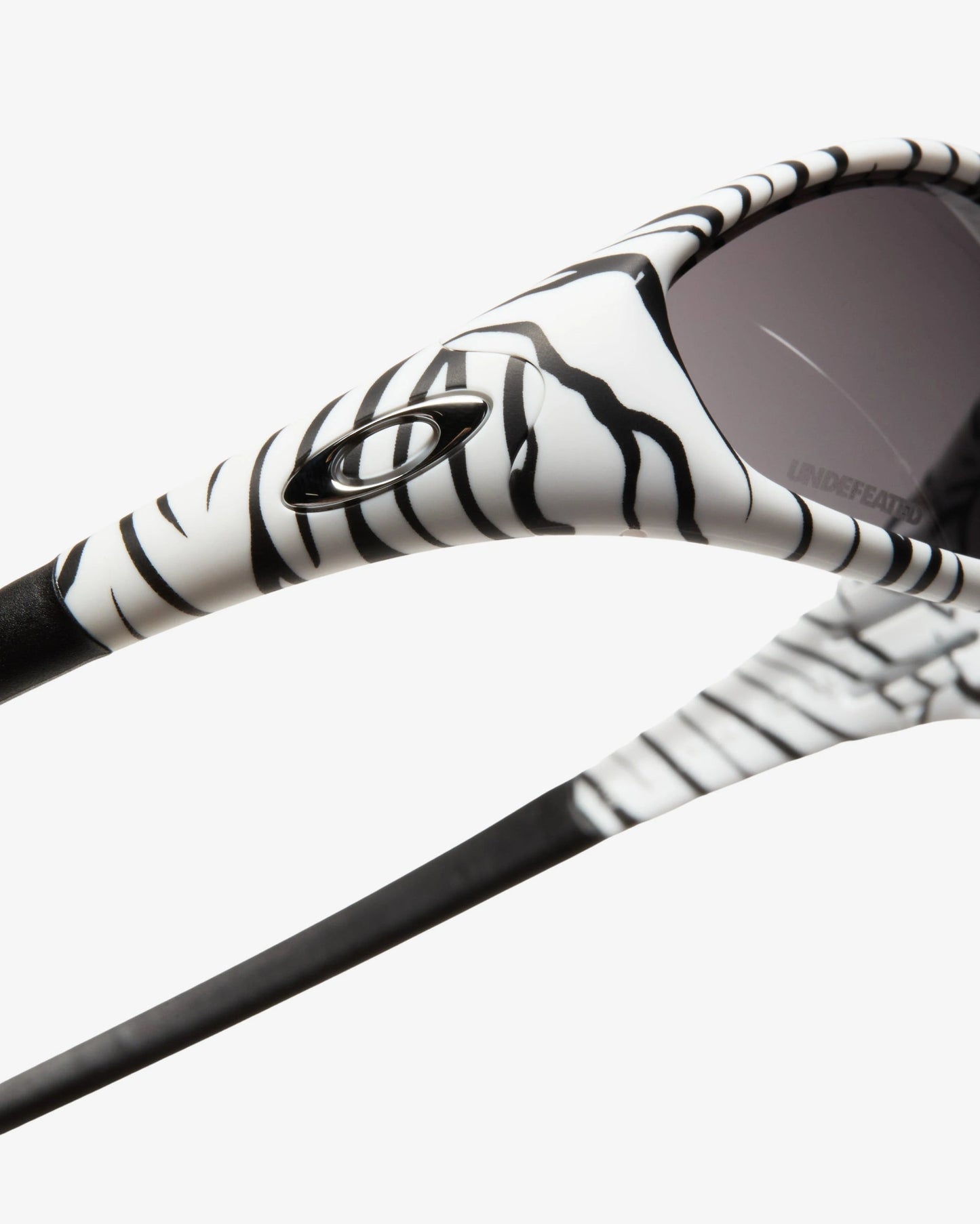 UNDEFEATED x Oakley Straight Jacket 99 - Bengal — view 5 of 6