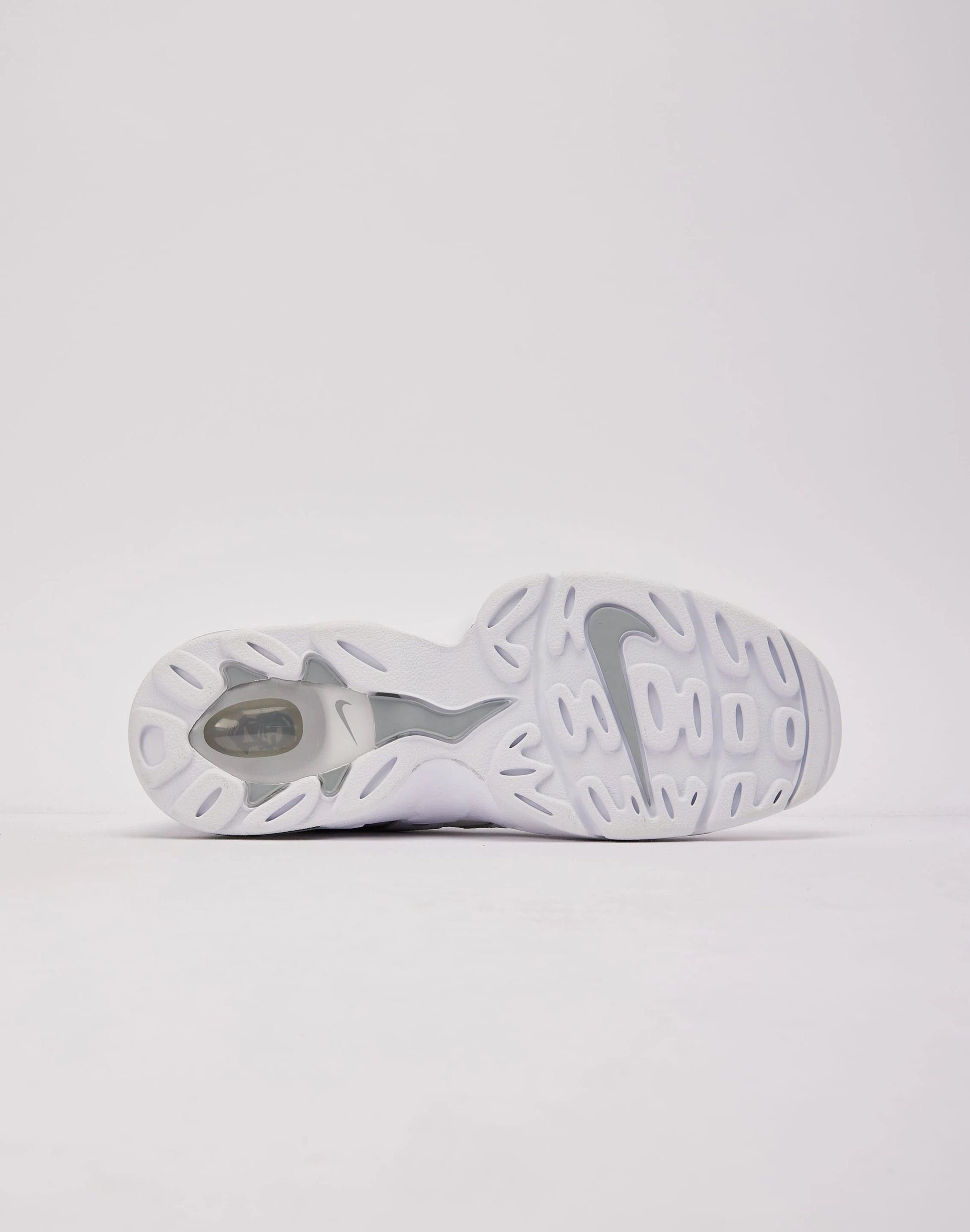 Nike Air DT Max '96 Low — view 4 of 6