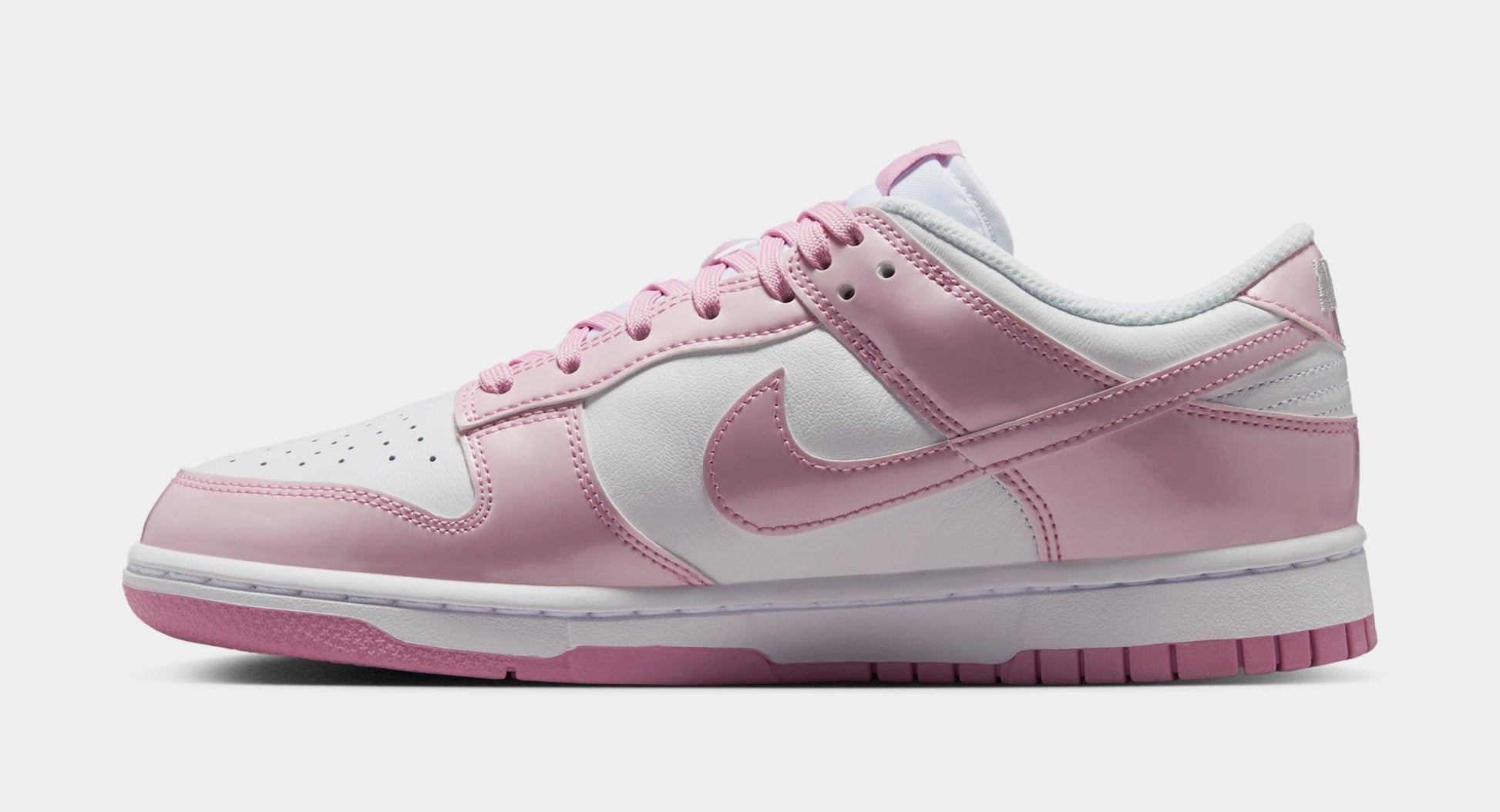 Nike WMNS Dunk Low SE - White / Metallic Silver / Pink Rise — view 3 of 5