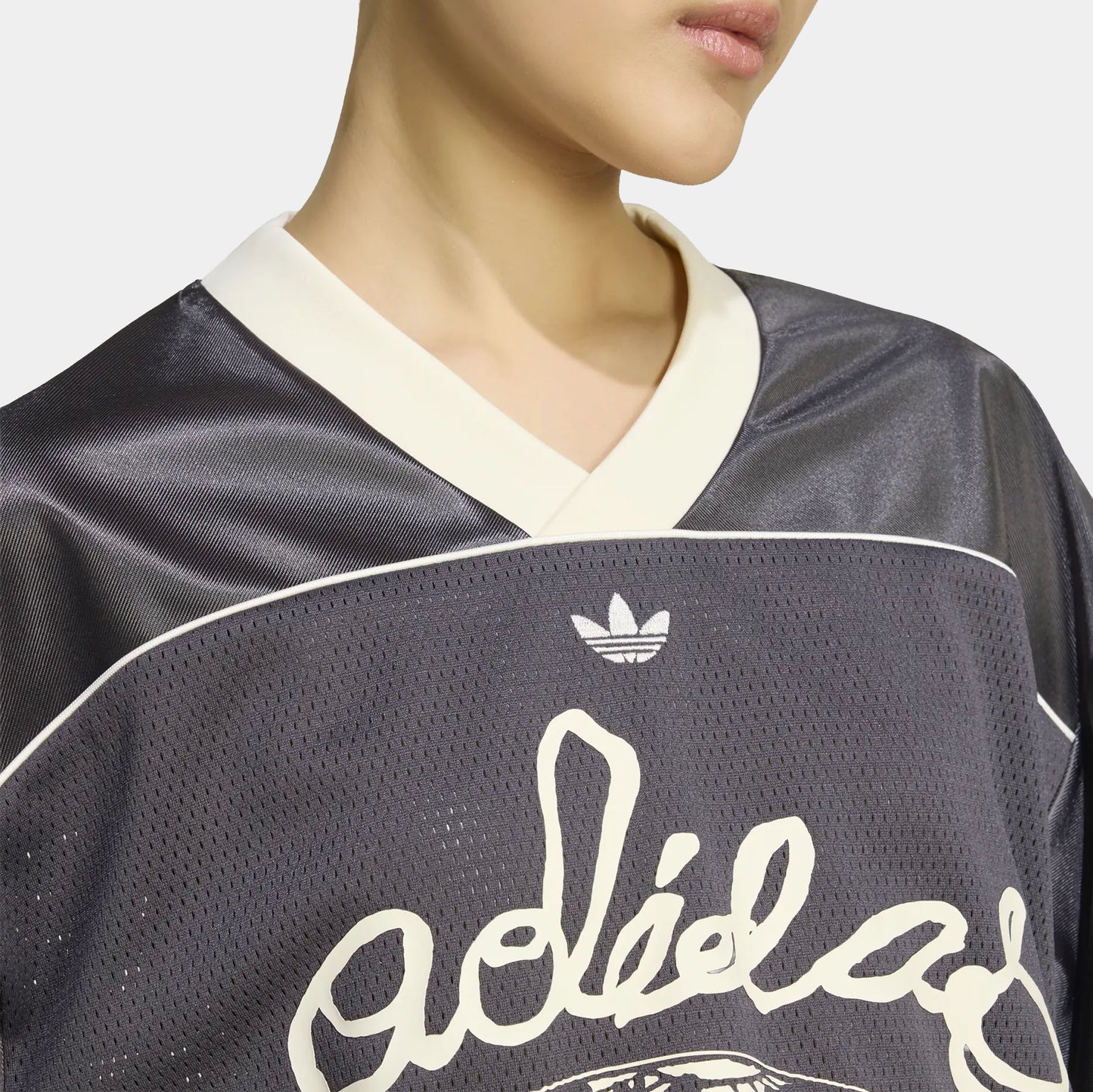 adidas Originals Cropped Soccer Womens Jersey (Utility Black)